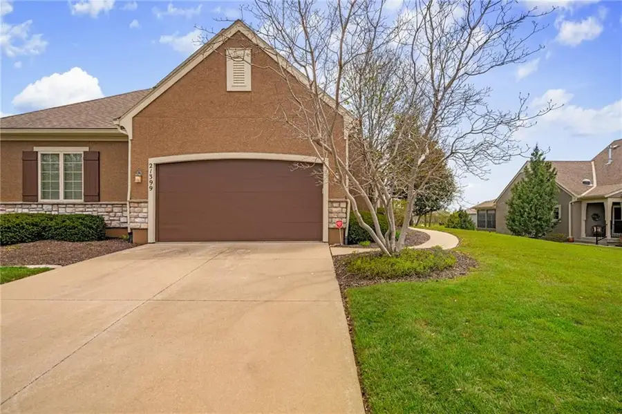 21399 W 116th Street, Olathe, KS 66061 - #3