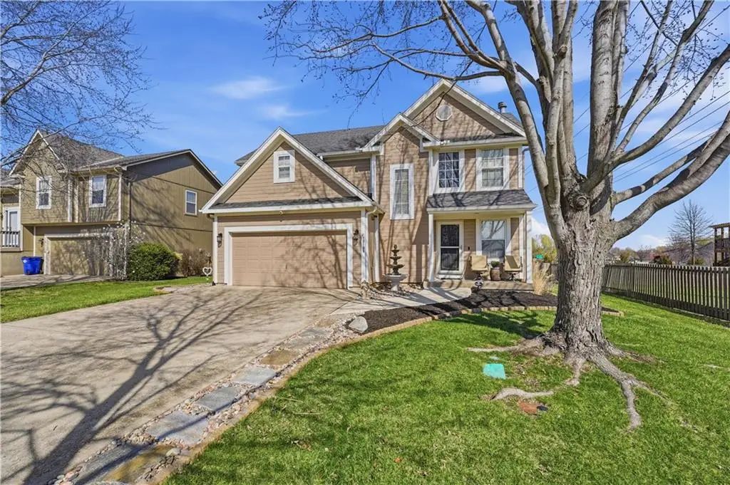 19104 W 163rd Place, Olathe, KS 66062 - #1