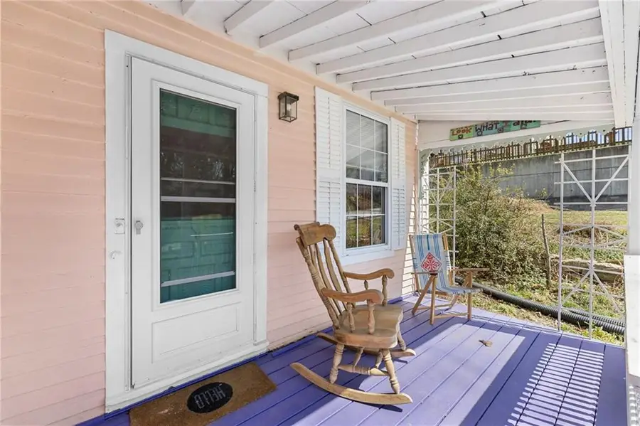 6 W 12th Street, Parkville, MO 64152 - #3