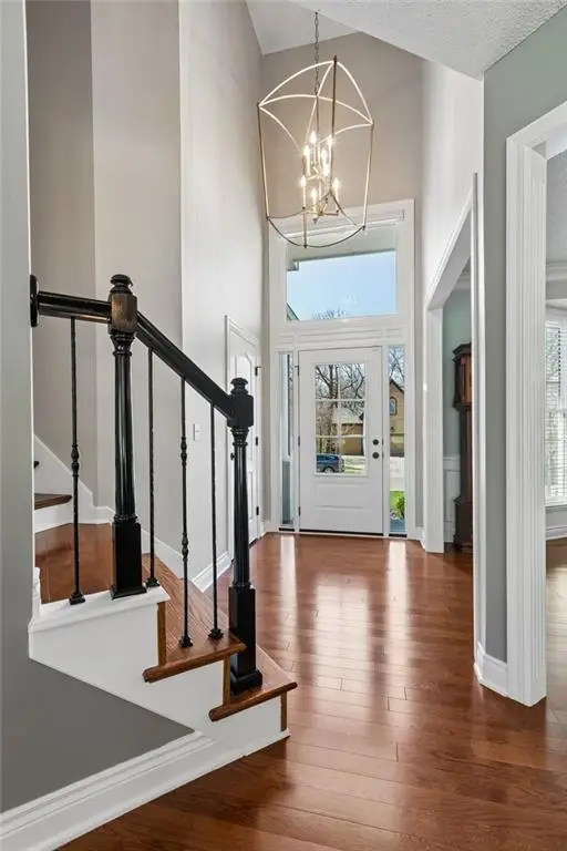 4607 Aminda Street, Shawnee, KS 66226 - #2