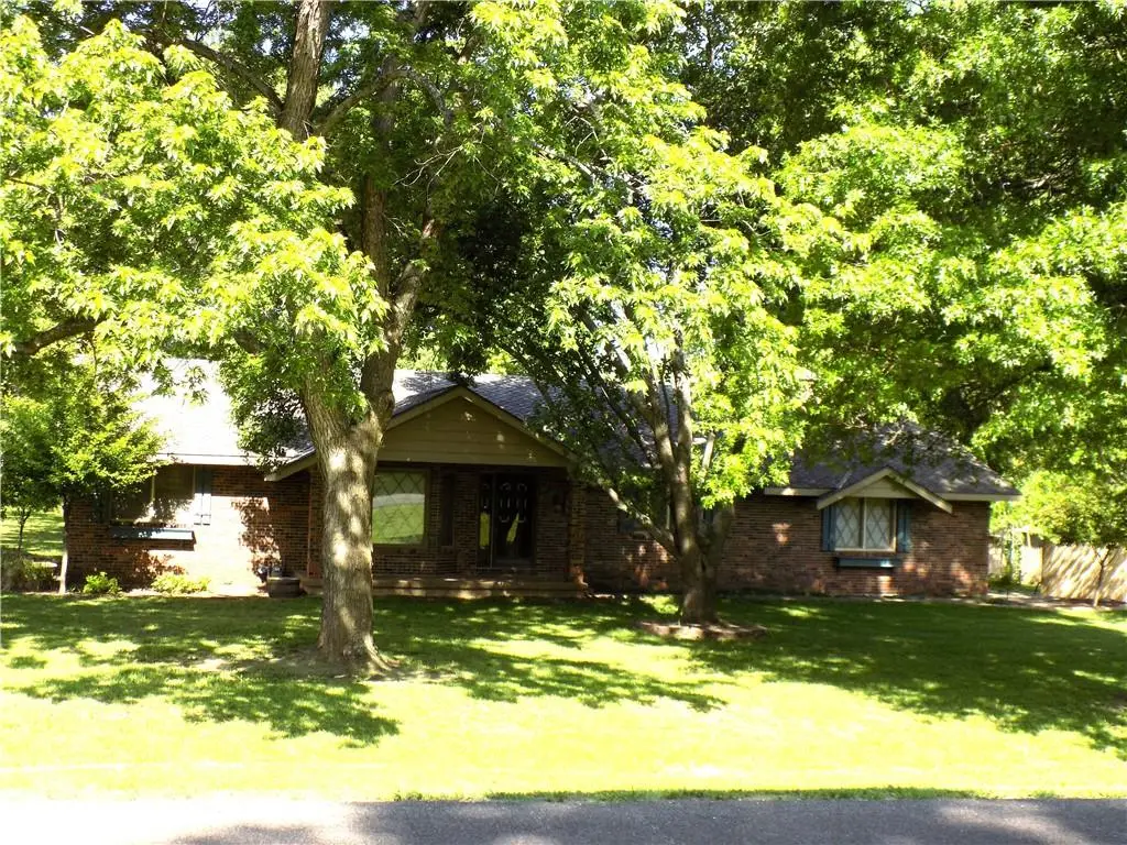 1200 S Lincoln Street, Ottawa, KS 66067 - #1