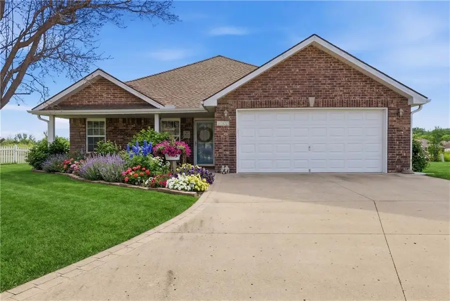 1703 NW Willow Drive, Grain Valley, MO 64029 - #2