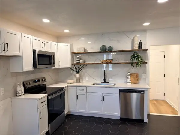 7401 E 102nd Street, Kansas City, MO 64134