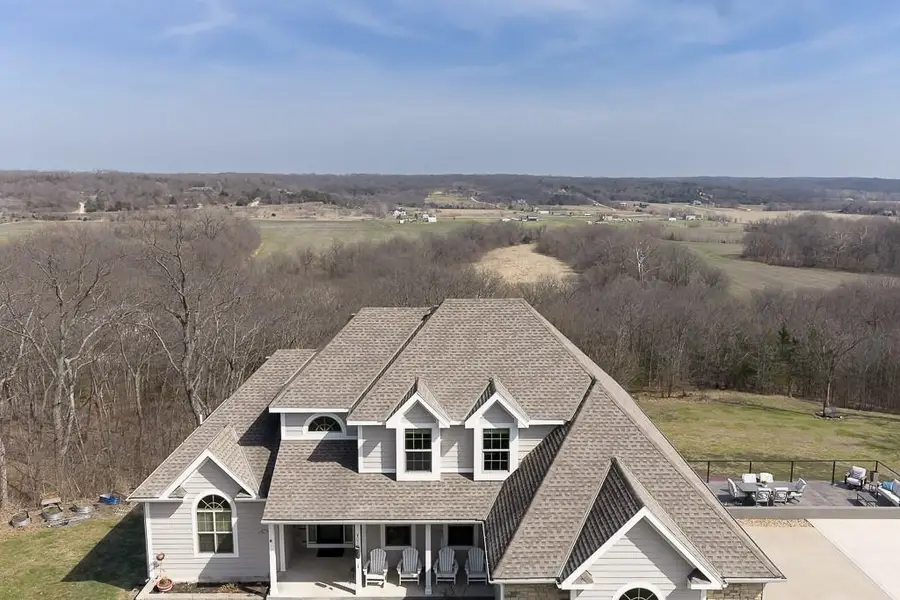 17384 Blue Moon Lane, Tonganoxie, KS 66086 - #2