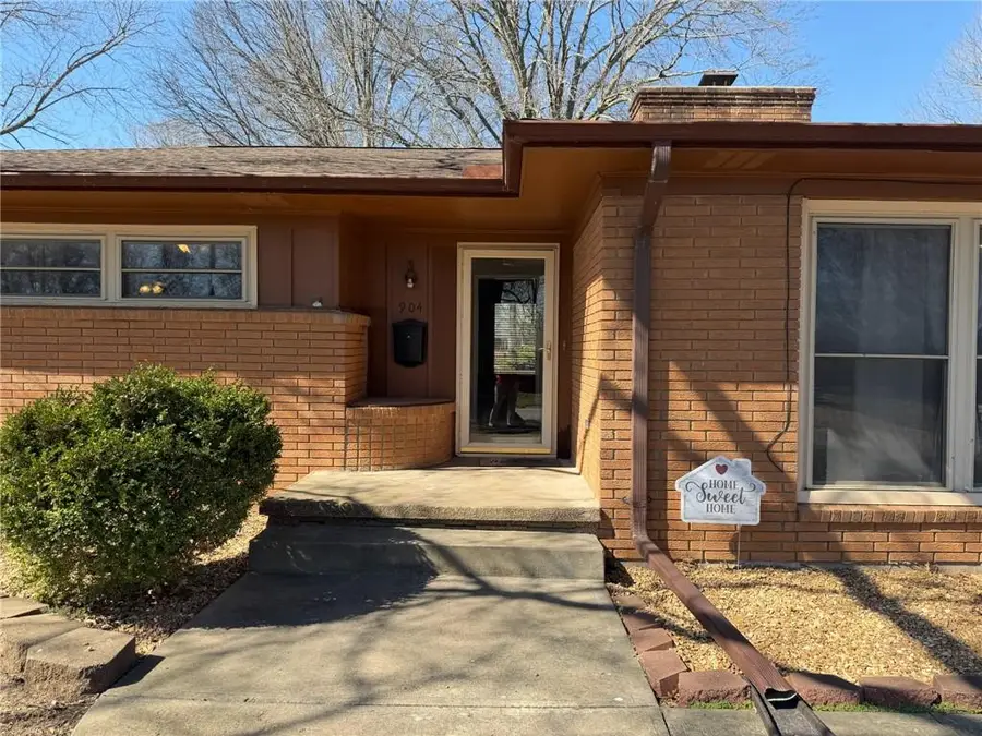 904 N High Street, Butler, MO 64730 - #2