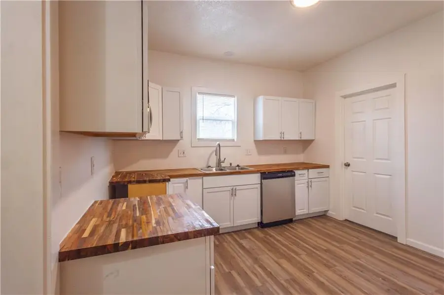 2130 E 24th Street, Kansas City, MO 64123 - #3