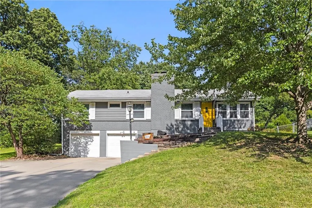 6601 N Broadway Street, Gladstone, MO 64118 - #1