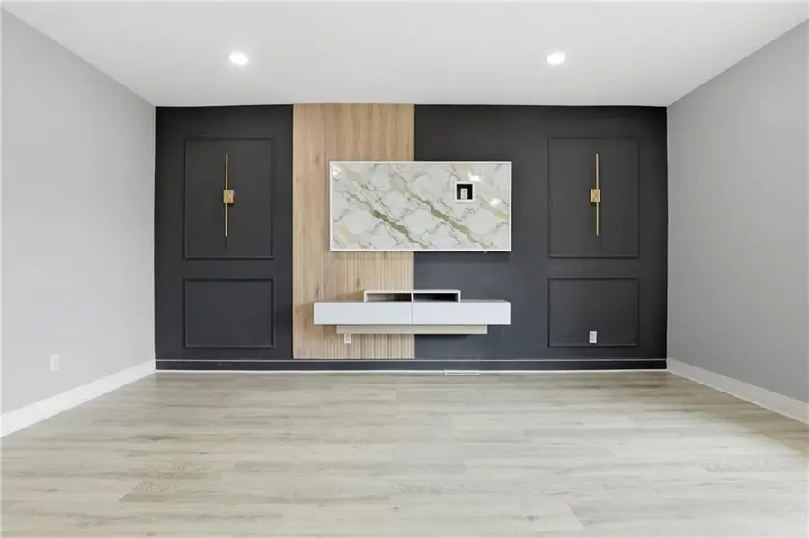 36 S 14th Street, Kansas City, KS 66102 - #3