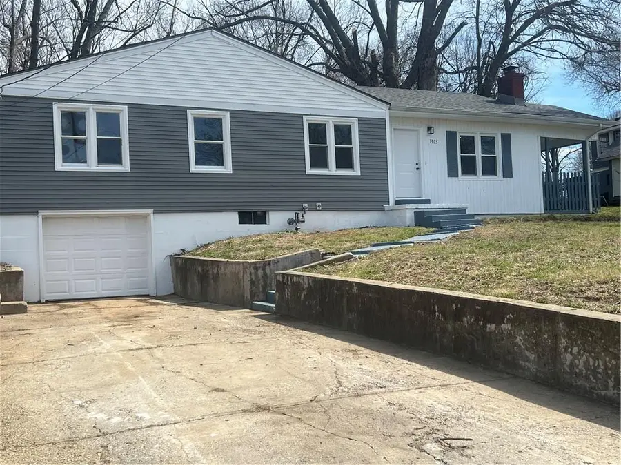 7923 James A Reed Road, Kansas City, MO 64138 - #2