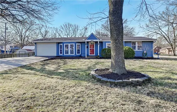 12417 W 56th Street, Shawnee, KS 66216