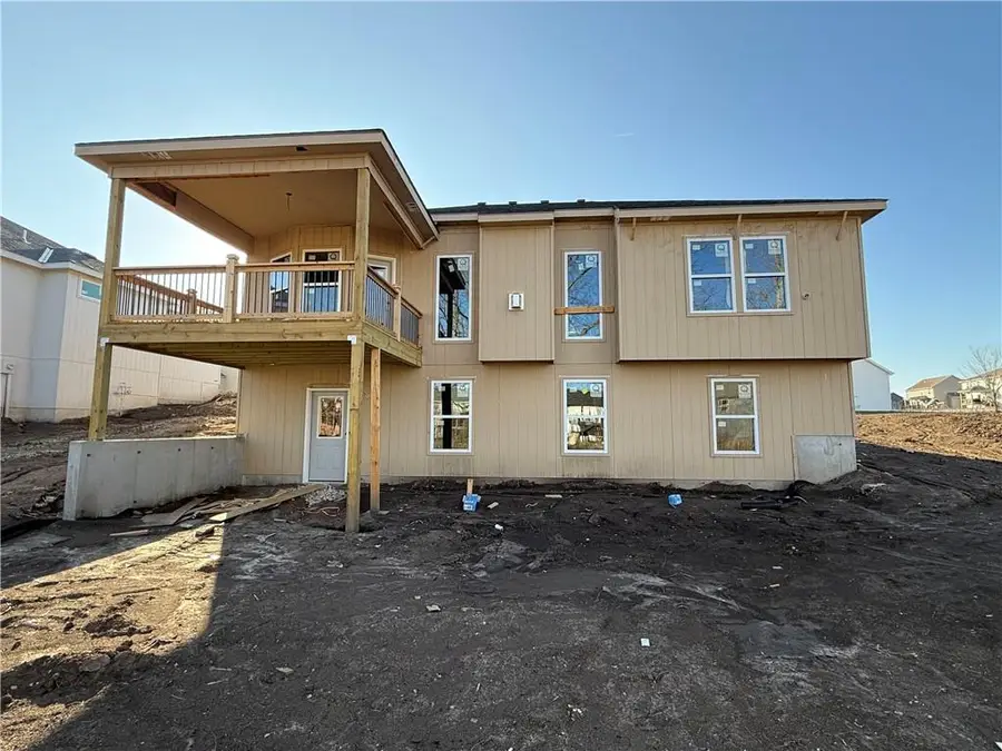 11809 N Wheeling Avenue, Kansas City, MO 64156 - #3