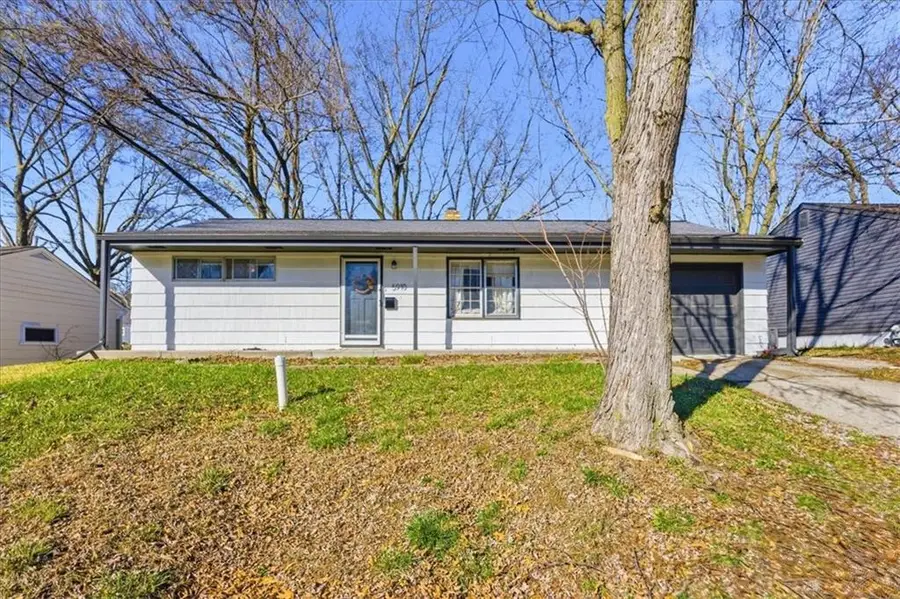 5910 N Park Avenue, Gladstone, MO 64118 - #2