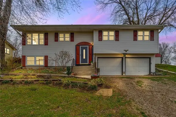 7700 Trail Road, Meriden, KS 66512