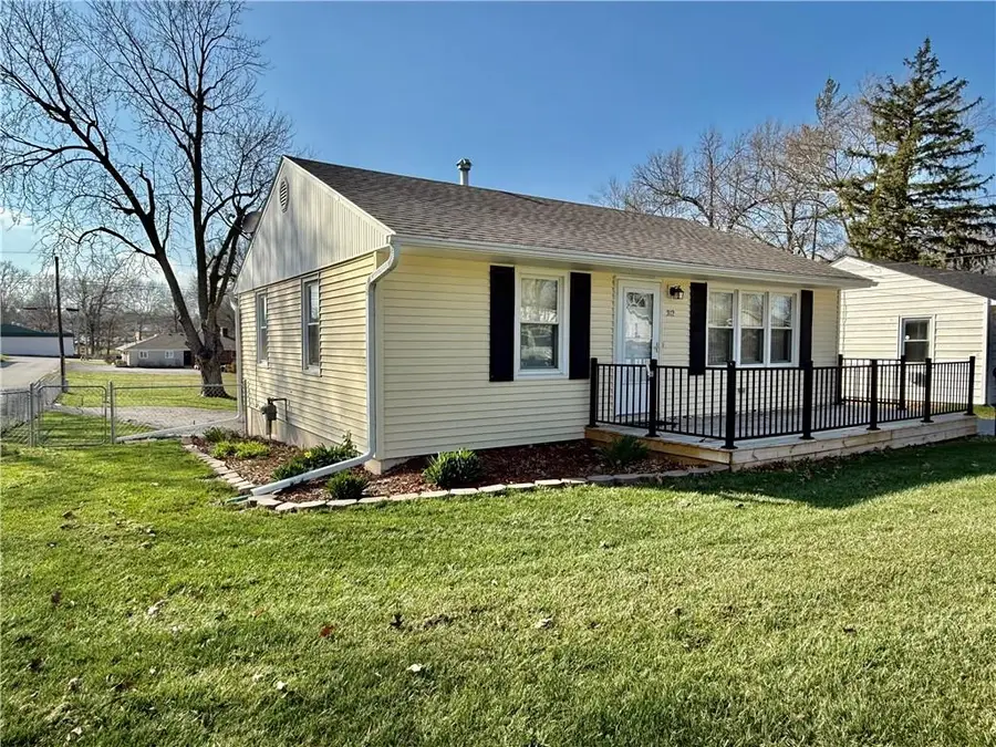 312 Morningside Drive, Richmond, MO 64085 - #2