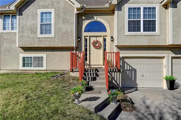 2116 NE 91st Terrace, Kansas City, MO 64155