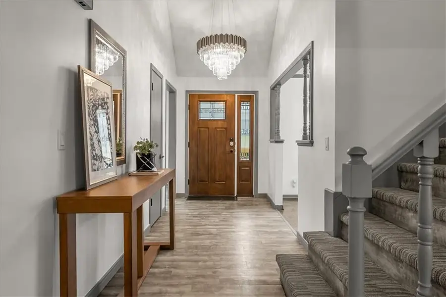 10921 Reeder Street, Overland Park, KS 66210 - #3