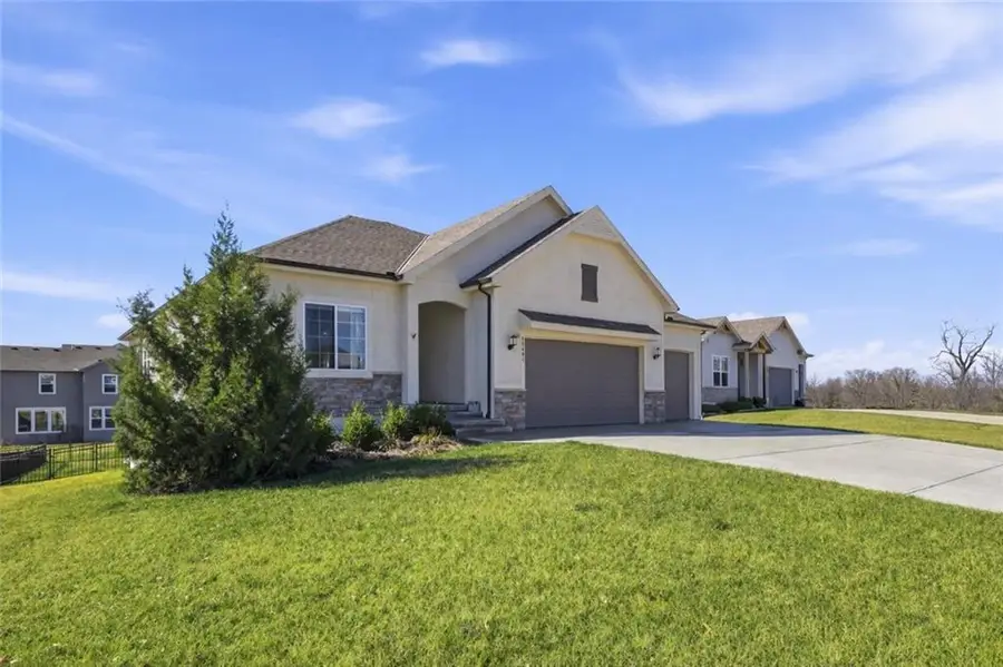 13401 W 182nd Street, Overland Park, KS 66013 - #2