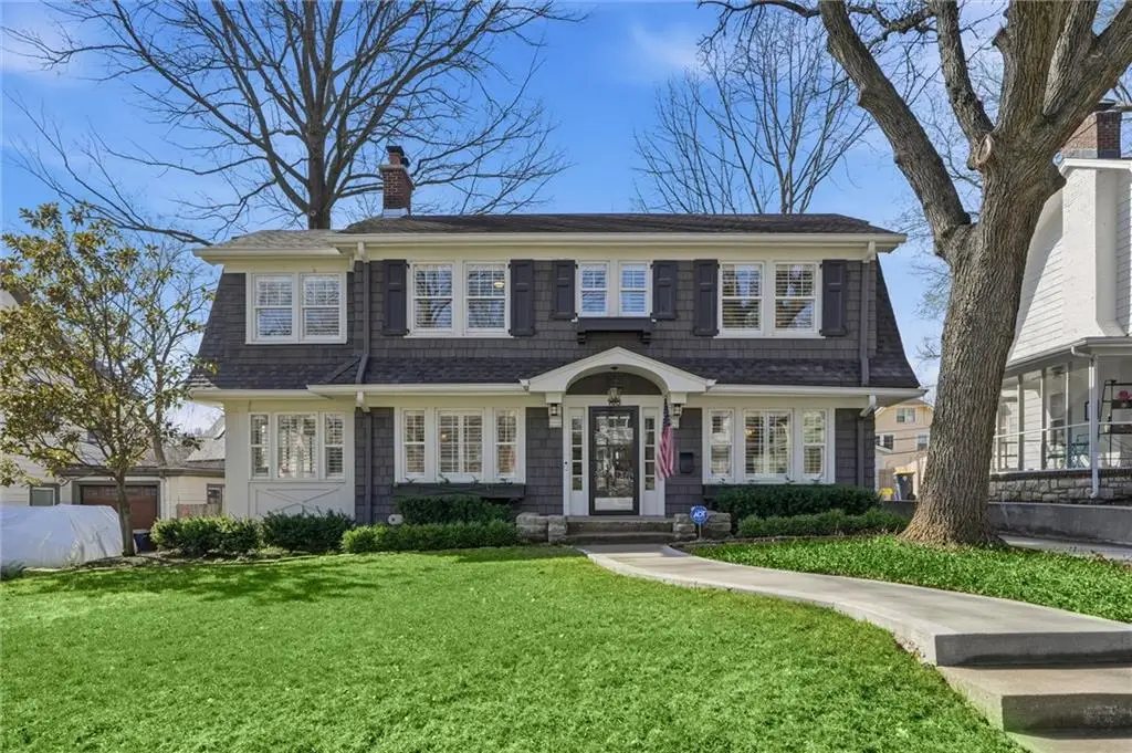 103 W 67th Terrace, Kansas City, MO 64113 - #1