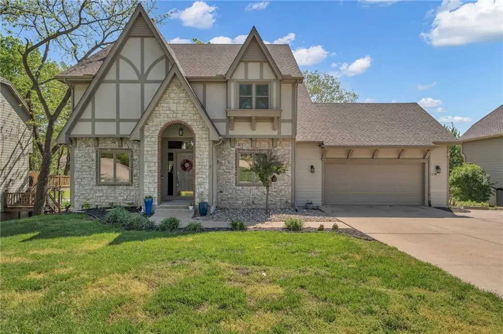 1116 Oak Tree Drive, Lawrence, KS 66049 - #1