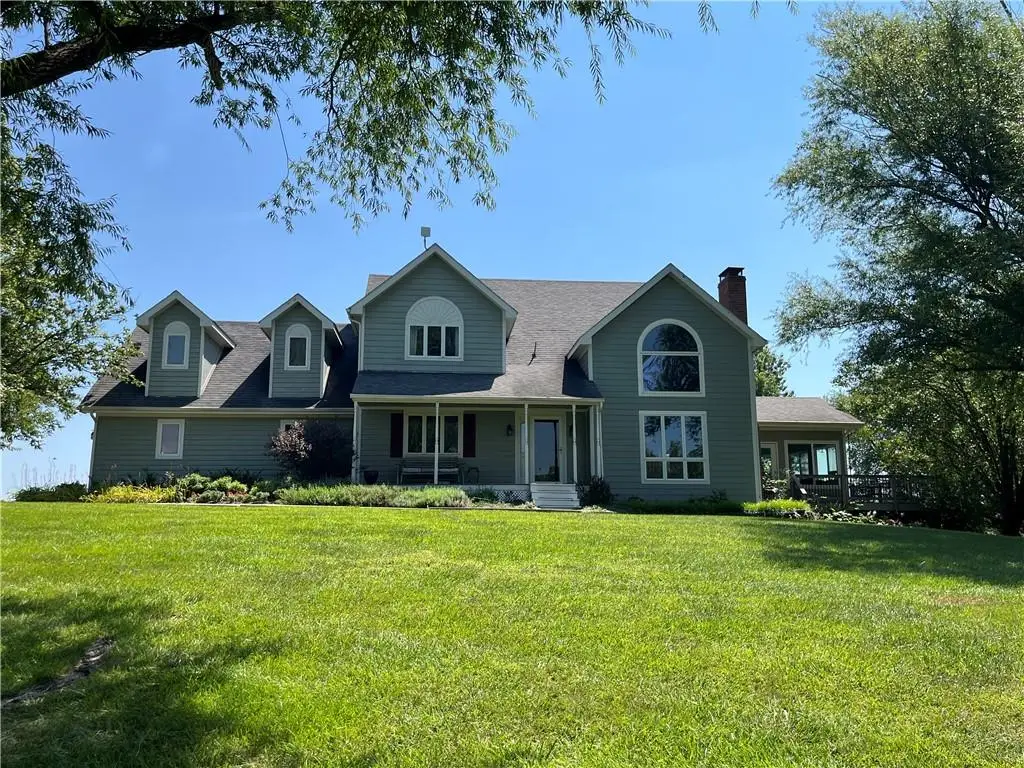 14976 150th Street, Bonner Springs, KS 66012 - #1