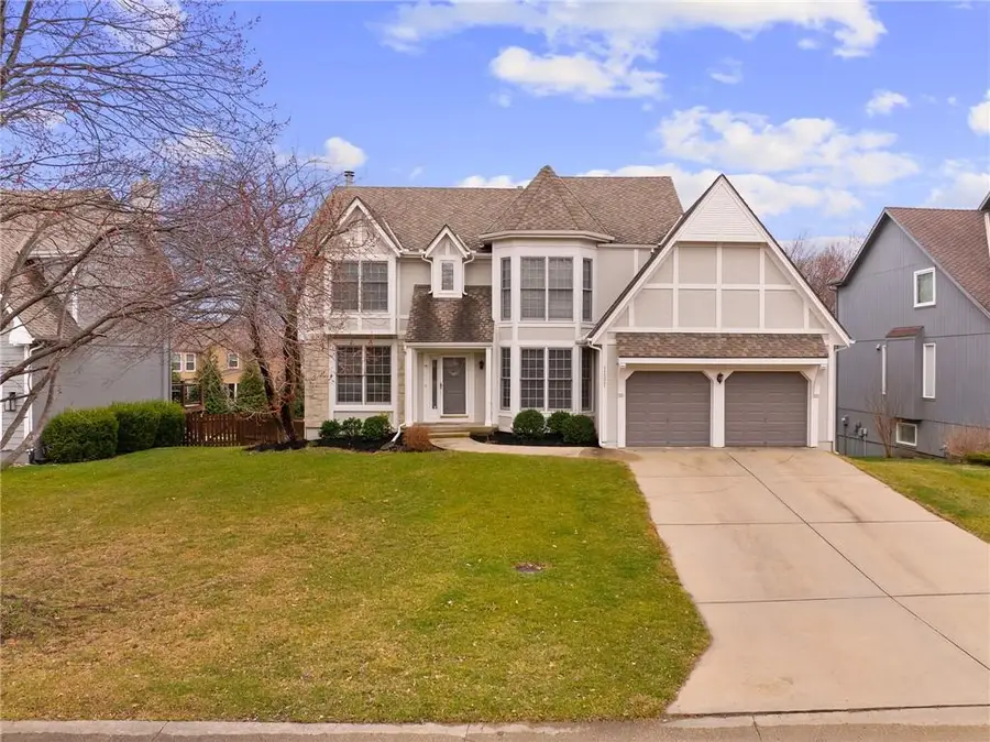 11321 W 131st Street, Overland Park, KS 66213 - #3