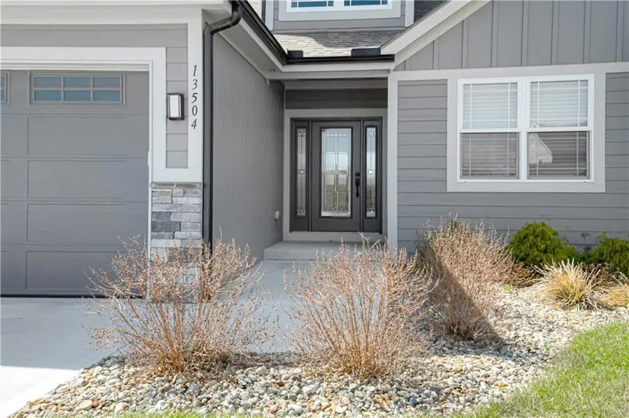 13504 Oakridge Drive, Kearney, MO 64060 - #2