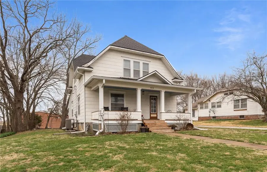 403 N Wooden Avenue, Braymer, MO 64624 - #3