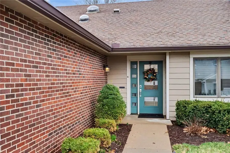 4712 Balmoral Drive, Lawrence, KS 66047 - #3