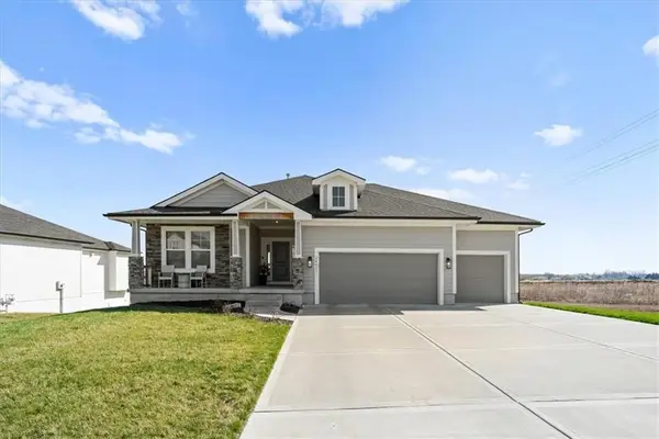 24431 W 58th Street, Shawnee, KS 66226