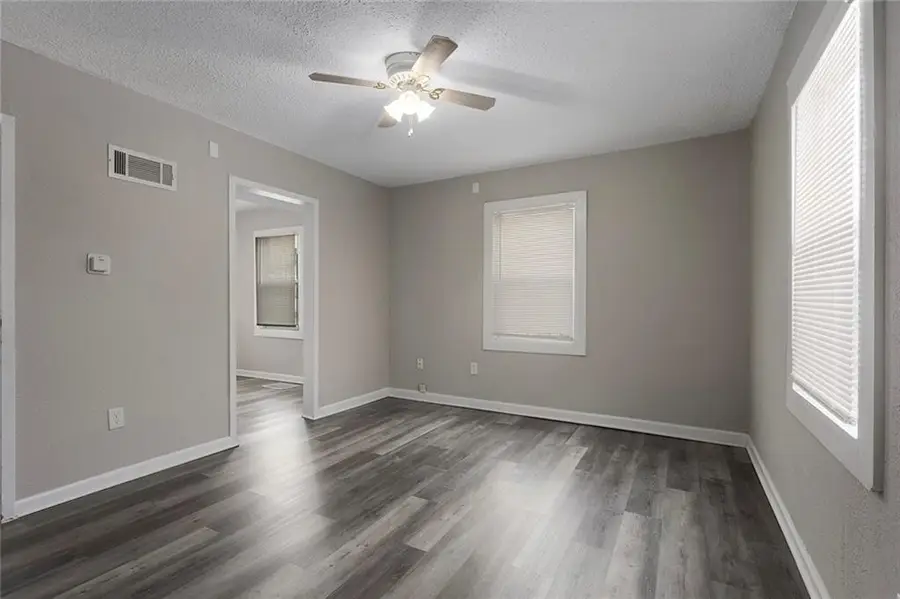 2121/2123 Askew Avenue, Kansas City, MO 64127 - #3