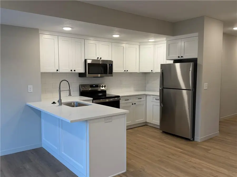 604 North Street, Lawrence, KS 66044 - #3