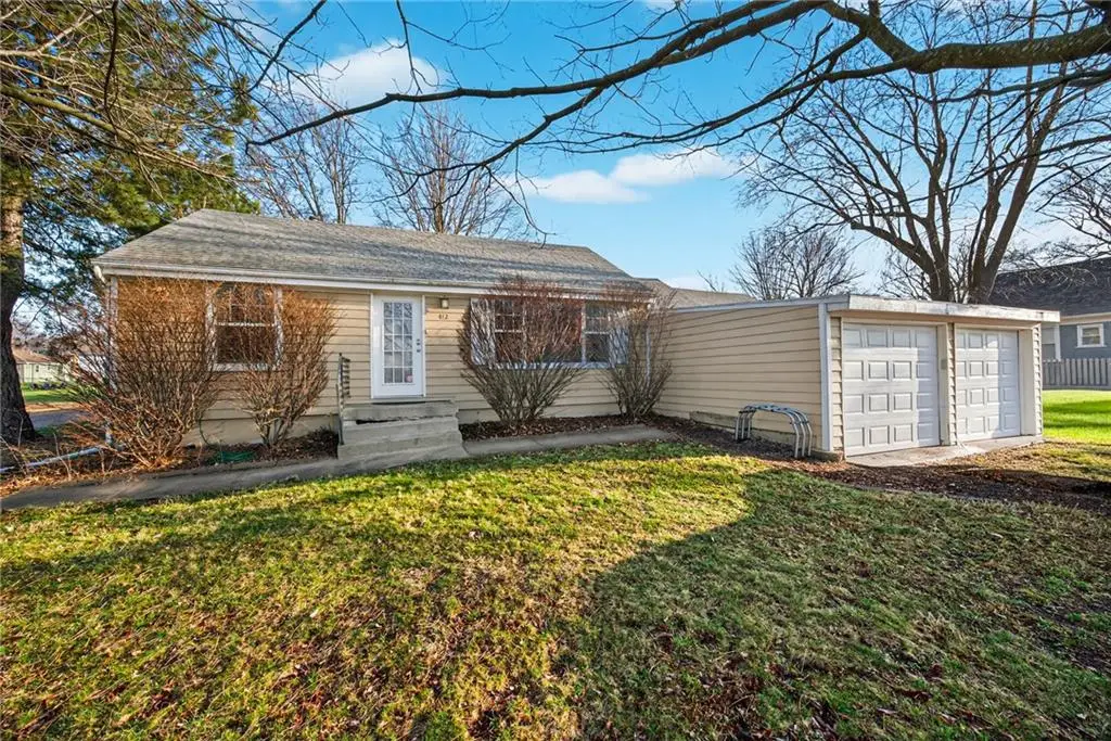 412 S Mill Street, Belton, MO 64012 - #1