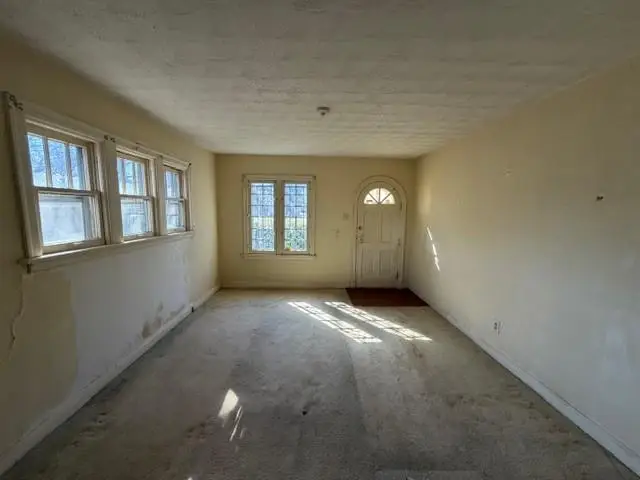 7523 Canton Avenue, Saint Louis, MO 63130 - #2