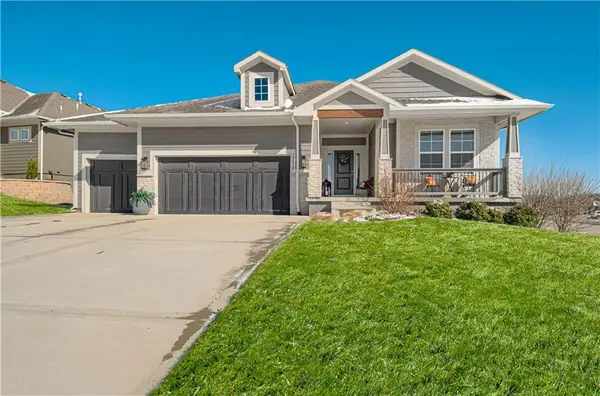 19514 W 115th Court, Olathe, KS 66061