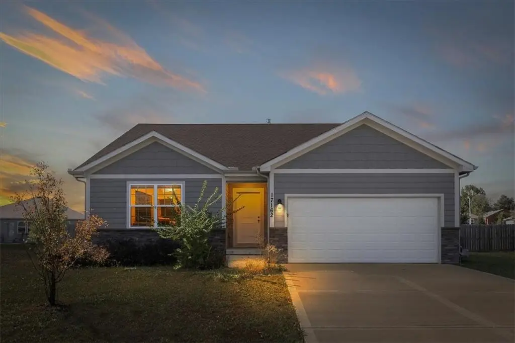 17162 S Pratt Street, Gardner, KS 66030 - #1