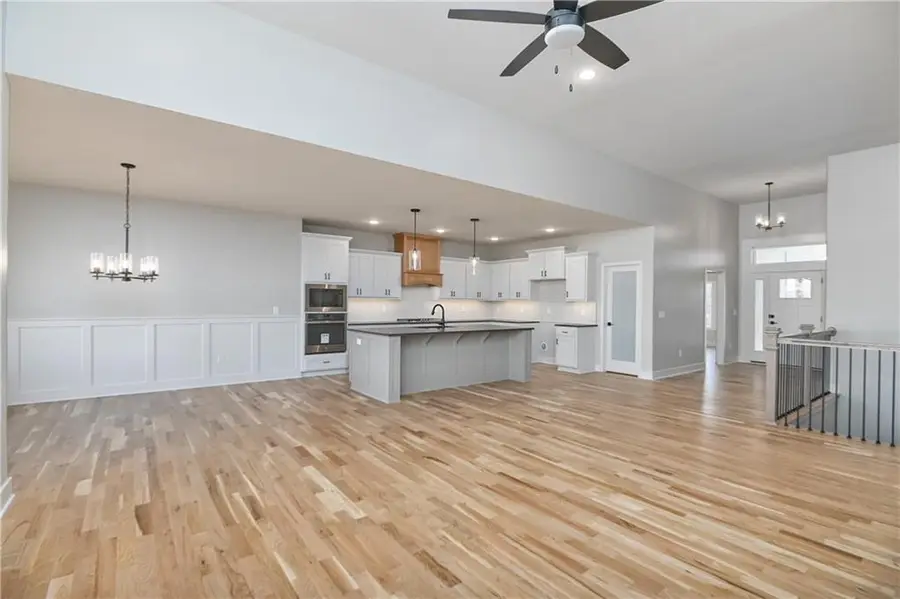 6024 Arapahoe Street, Shawnee, KS 66226 - #2