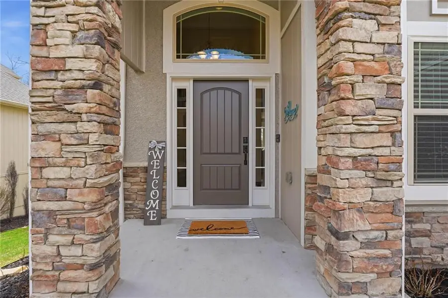 14855 NW 61st Street, Parkville, MO 64152 - #3