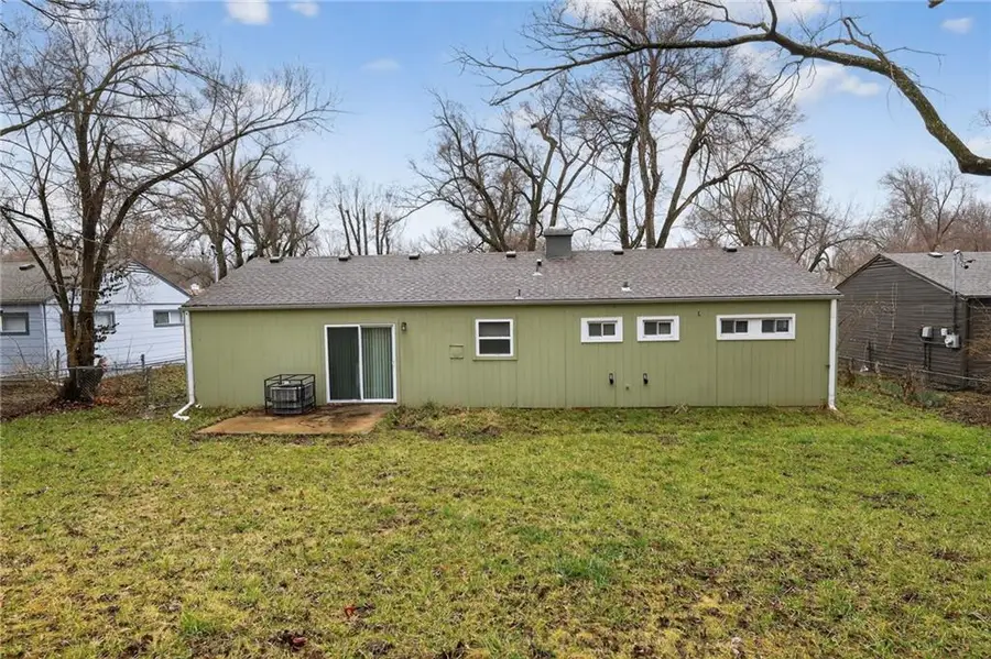 8615 E 114th Street, Kansas City, MO 64134 - #3