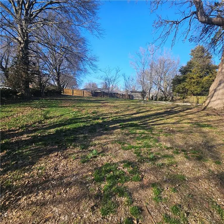 1904 Taylor Street, Lexington, MO 64067 - #2