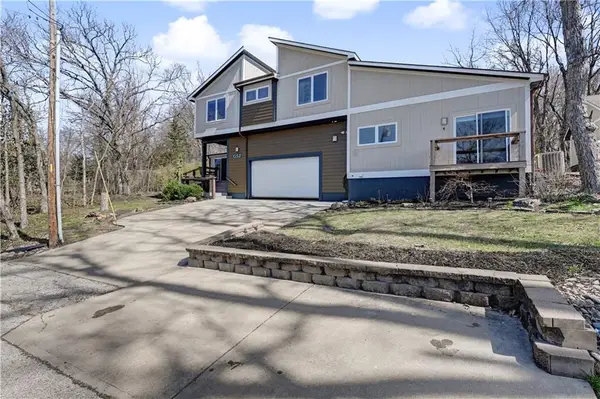 52 G Street, Lake Lotawana, MO 64086