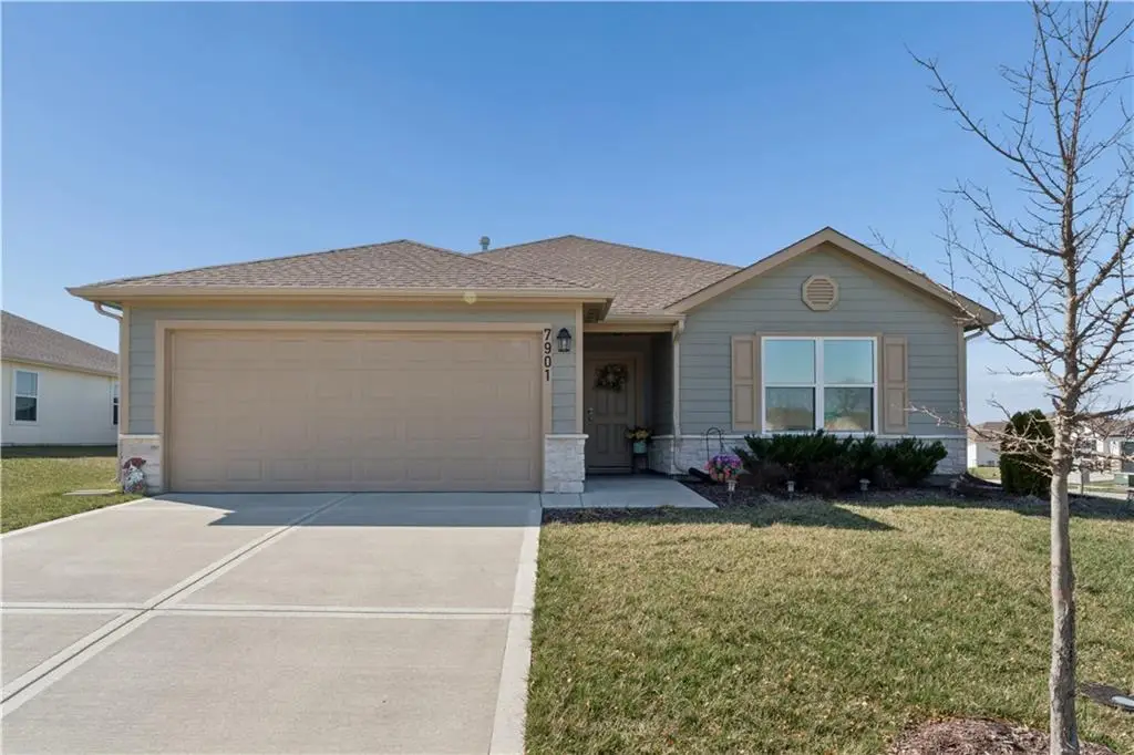 7901 SE 6th Street, Blue Springs, MO 64014 - #1