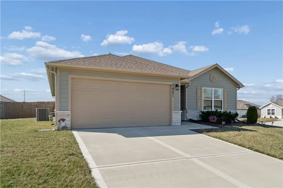 7901 SE 6th Street, Blue Springs, MO 64014 - #2