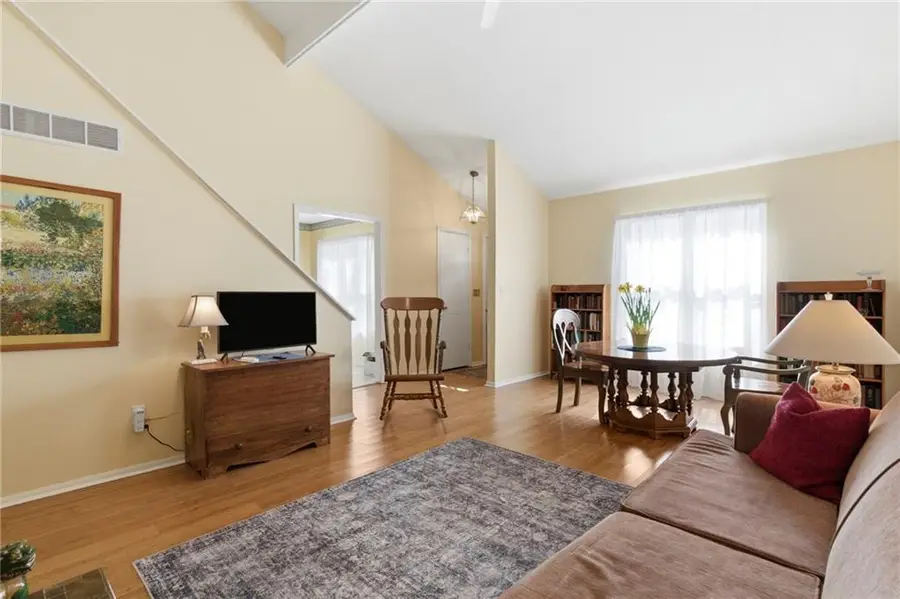 13212 W 67th Street, Shawnee, KS 66216 - #3