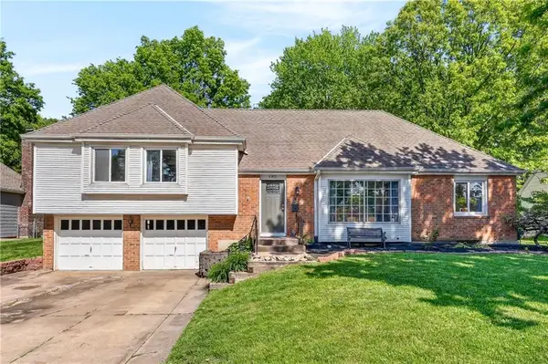 6305 N Bales Avenue, Gladstone, MO 64119