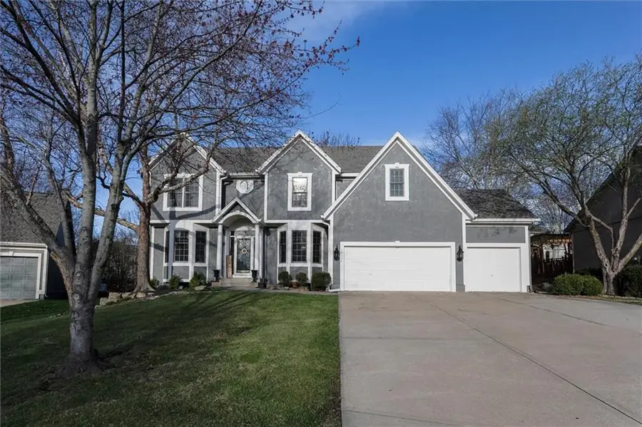 13104 Westgate Street, Overland Park, KS 66213 - #2