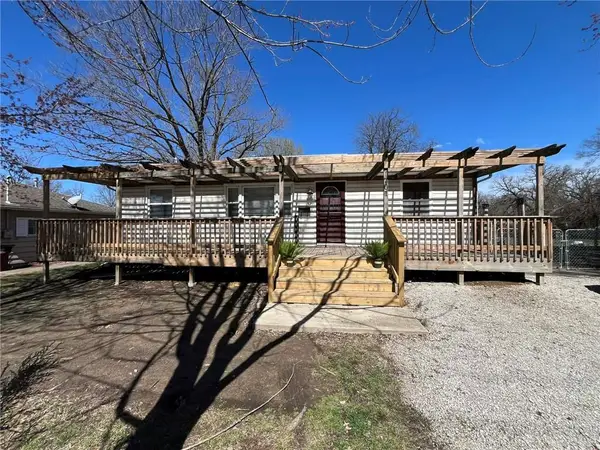 701 W Ohio Street, Clinton, MO 64735