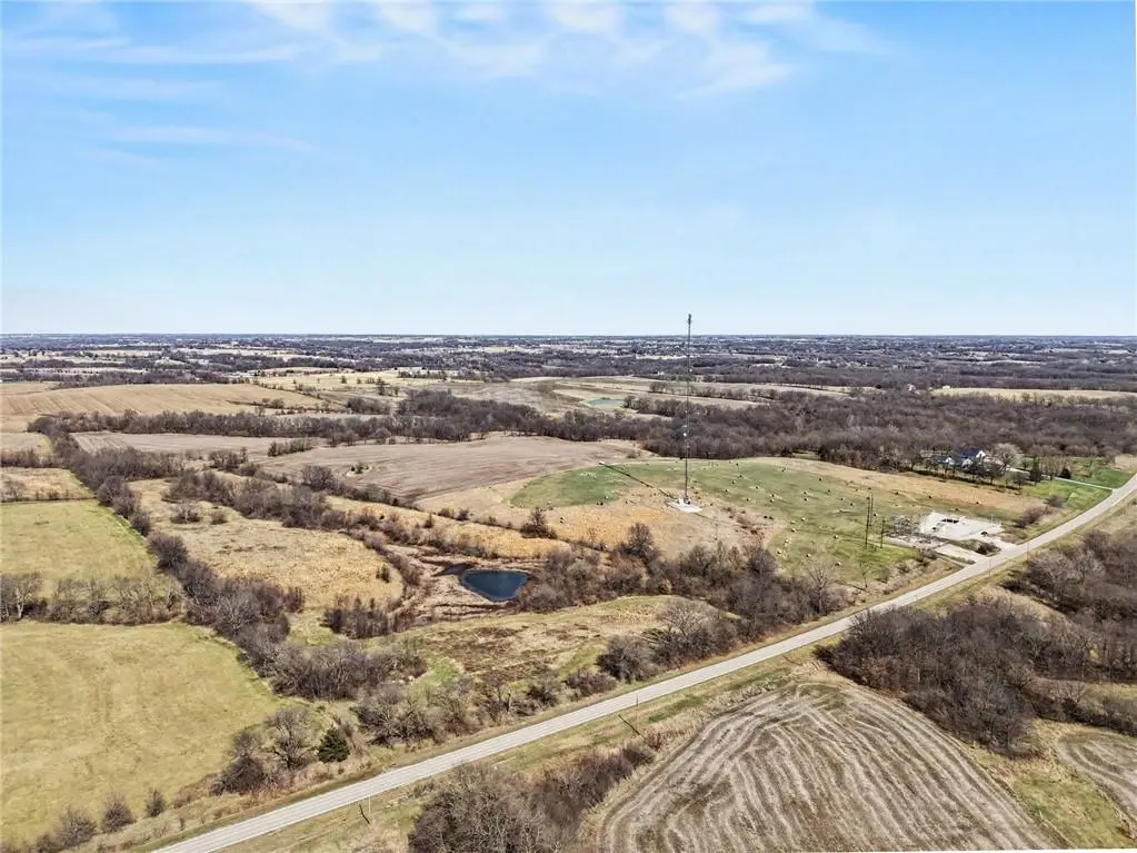 6606 W Highway, Smithville, MO 64089 - #1