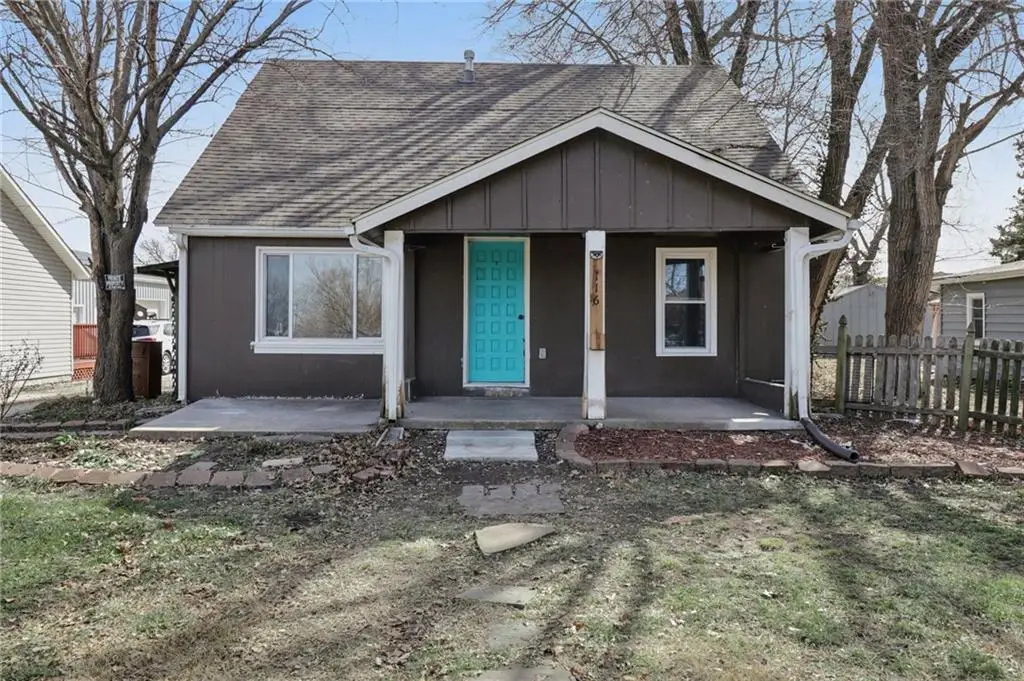 116 W 3rd Street, Tonganoxie, KS 66086 - #1