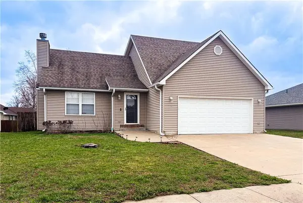 1800 M And M Drive, Clinton, MO 64735