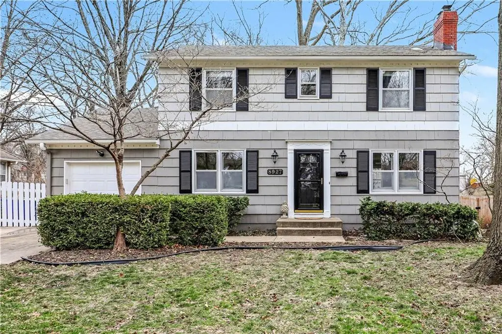 8927 Foster Lane, Overland Park, KS 66212 - #1